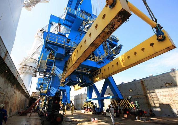Royal Cargo Ship Unloader