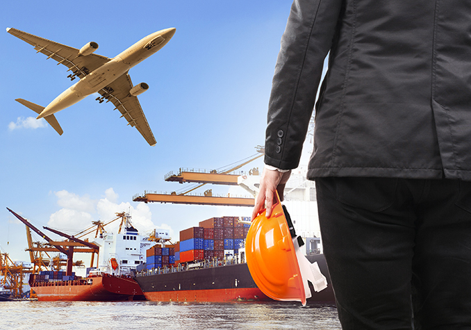 Pros and Cons of Air and Sea Freight for Cargo Shipping to Pakistan